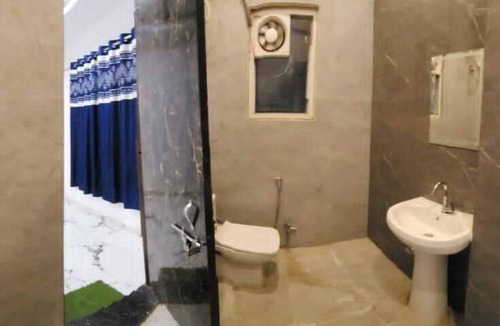 Unnao Hotel | Hotel Vrindavan