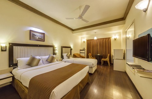 Kolhapur Hotel | Hotel Vrishali Executive Kolhapur