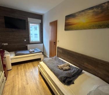 Stuttgart Apartment | Hotel Waldhorn