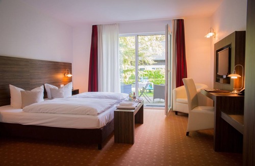 Kyritz Hotel | Hotel Waldschlösschen