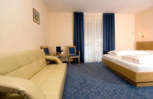 Pianizza Di Sopra Hotel | Hotel Weingarten