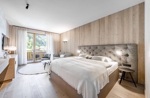 See Hotel | Hotel Weisses Lamm