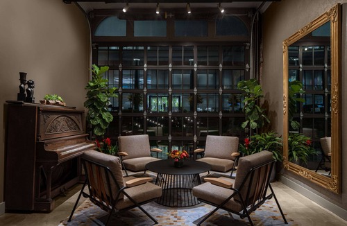 Conshohocken Hotel | Hotel West & Main Conshohocken Philadelphia, Tapestry Collection