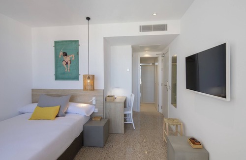 El Arenal Hotel | Hotel whala!fun