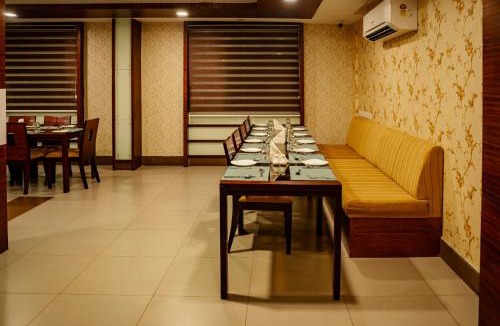 Vaikom Hotel | Hotel White Gate Residency -near to Vaikom Sri Mahadeva Temple