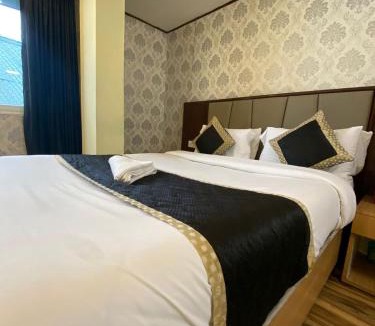 Mathura House | Hotel White House