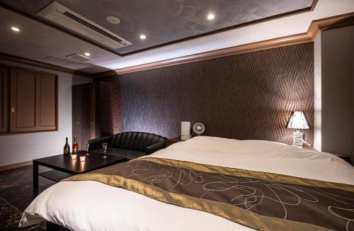 Kadoma Hotel | HOTEL X