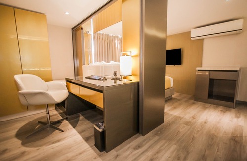 Downtown Tacloban Hotel | Hotel XYZ