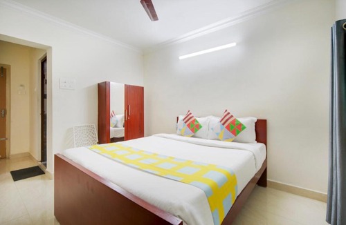 Nanganallur Hotel | Hotel Yadvik