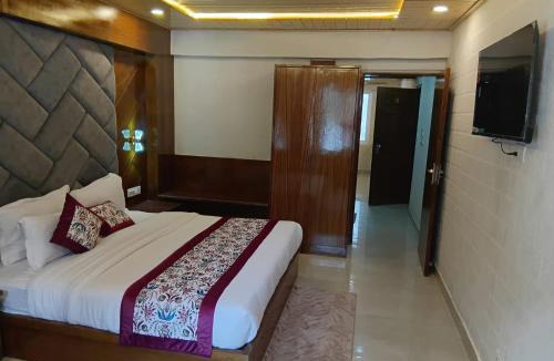 Badrinath Hotel | Hotel Yagya
