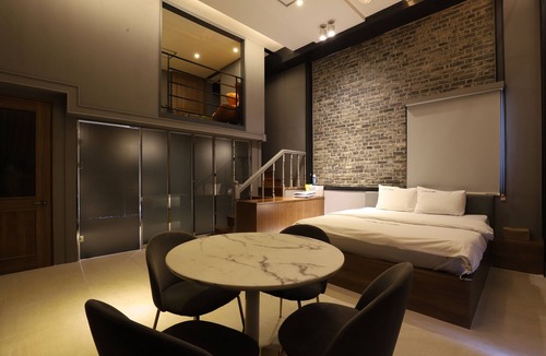 Seongnae-dong Hotel | Hotel Yeogiuhtte Daegu Station