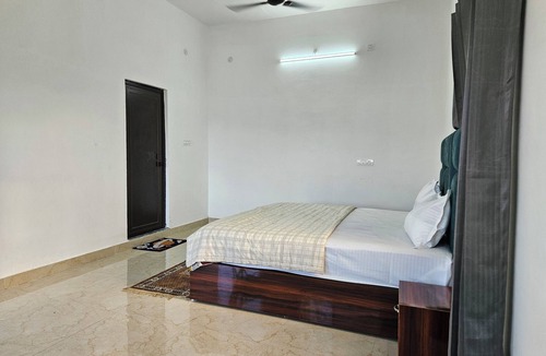 Dehradun Hotel | Hotel YesWell