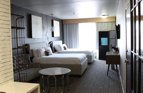 Braeswood Place Hotel | Hotel Ylem