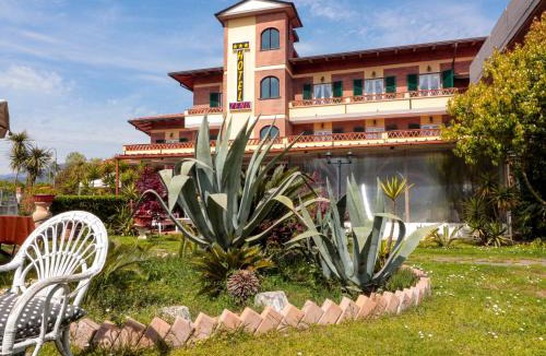 Cinquale Hotel | Hotel Zeno