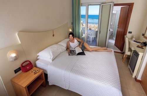 Viserbella Hotel | Hotel Zeus