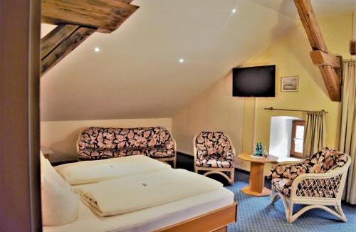 Enkering Hotel | Hotel zum Bräu