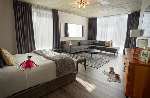 Quartier des Spectacles Hotel | HOTEL10