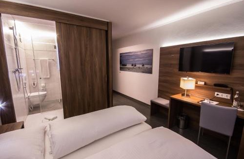 Neutraubling Hotel | Hotel7Continents