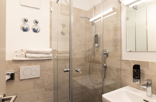 Zentrum Hotel | HOTEL83