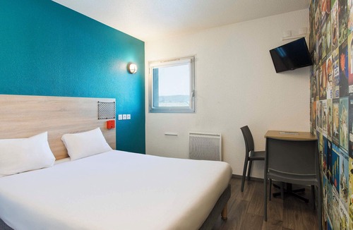 Maurepas Hotel | hotelF1 Maurepas