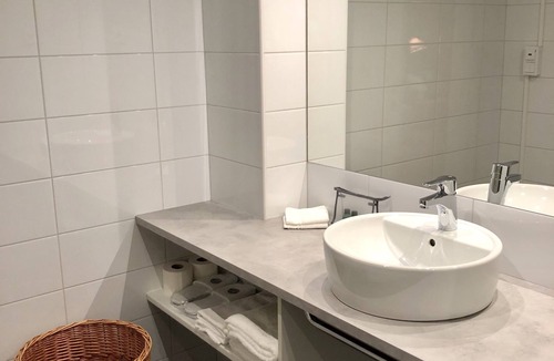 Trollhattan Hotel | Hotell Bele