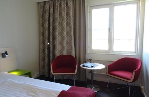 Norra Varalov Hotel | Hotell Erikslund