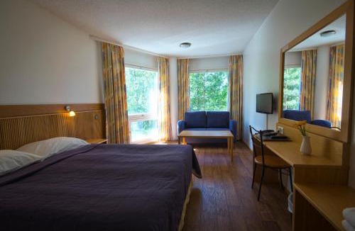 Parkano Hotel | Hotelli Pesti