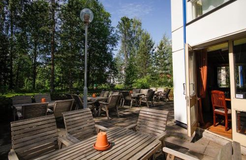 Parkano Hotel | Hotelli Pesti