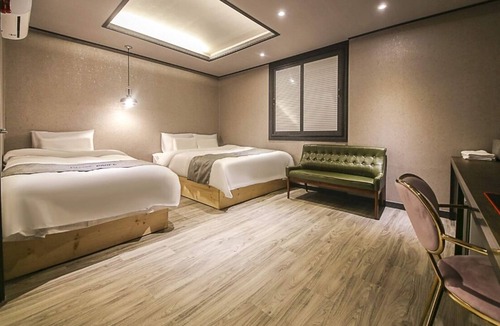 Cheonan Hotel | Hotelparfe