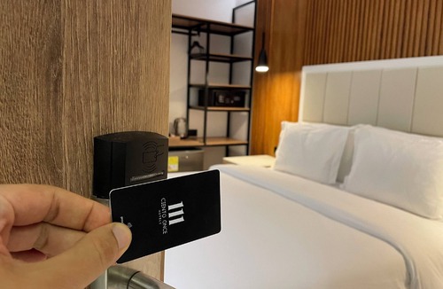 Punta Hansa Hotel | Hotels 111