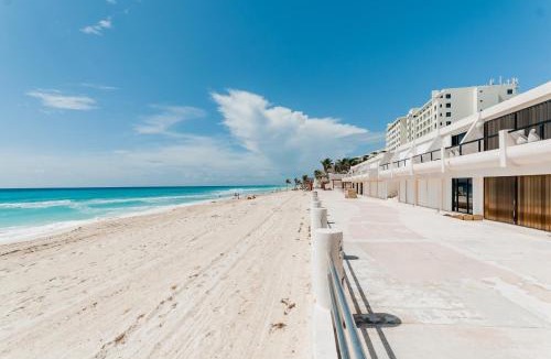 Zona Hotelera Apartment | HotelZone L20 Beach Access