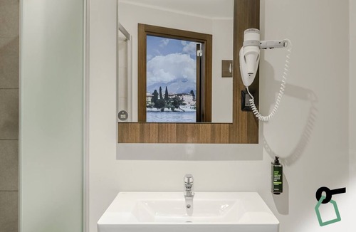 Albate Hotel | Hotiday Como Paoli