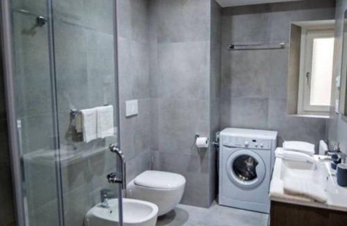 Trieste Old Town Hotel | Hotiday Trieste Corso Italia