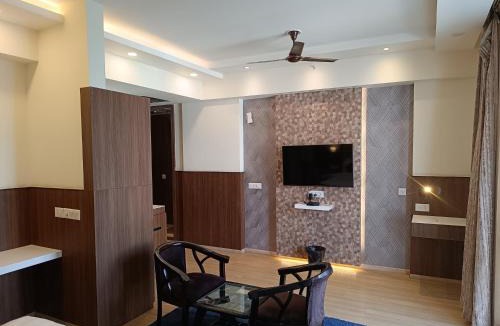 Gomti Nagar Hotel | Hourly Stays