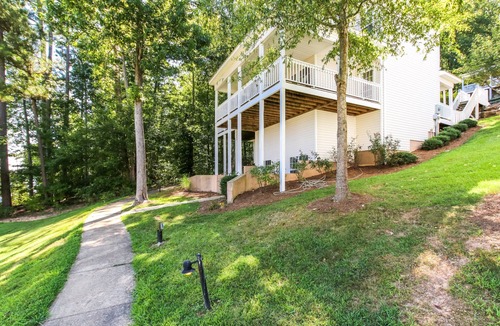 Leesburg House | House #10 Paradise Found (pet friendly) private pier