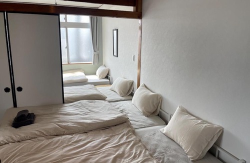 Okinawa Apartment | House 1956