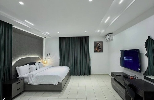 Asaba Hotel | House 21 Hotel