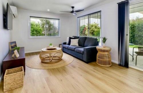 Caboolture South House | House 4-bed 2-bath Caboolture South