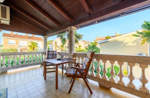 Gulici Apartment | House Alma