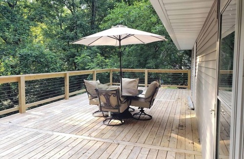 Bloomington House | House Around the Corner
