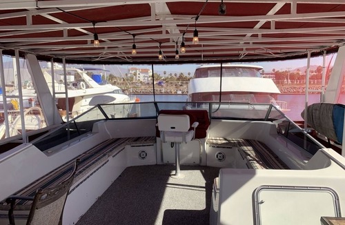 Ensenada Boat Rental | House Boat 6 Bdrm 2 BathRm Jaccuzzi Gated Down Town Ensenada