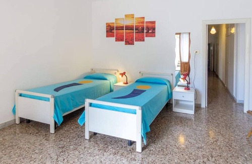 Torre Vado Apartment | House detached villa with sea views, garden and car parking