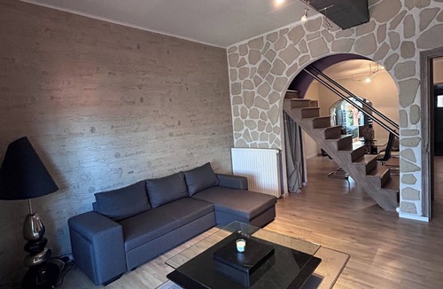Digoin House | House Digoin