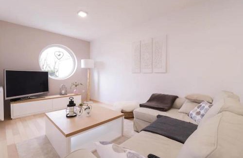 Zasip Apartment | House Eden with Mountain Views