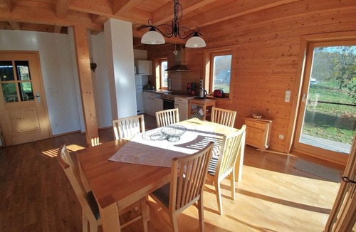 Traunreut Apartment | House Efeu 90m², up to 6 persons, 3 separate bedrooms