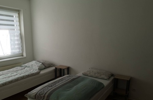 Mittelstadt Apartment | House Elbert