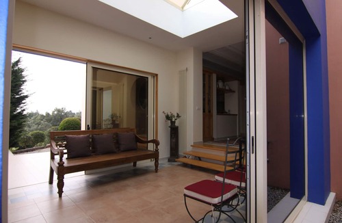El Cuarton House | House