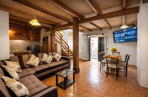 Cusco House | House for 22 in Cusco | 3 min from Plaza de Armas