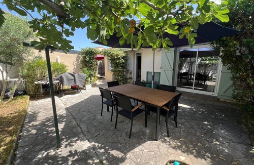 Merignac House | House