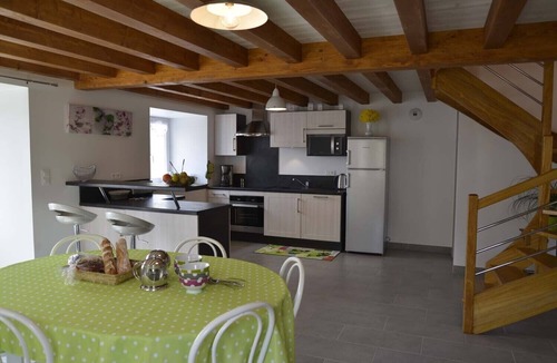 Saint-Leger-du-Malzieu House | House